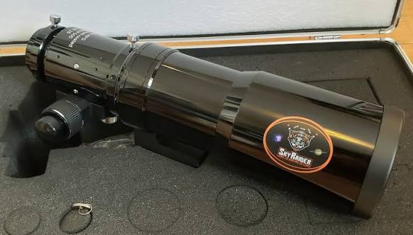 SkyRaider 80mm ED APO Refractor OTA (Pre-Owned - Like New) With 0.8x Reducer and Bahtinov Mask